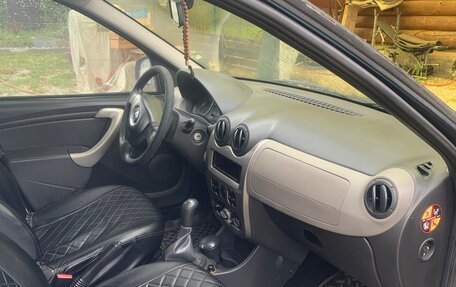 Renault Logan I, 2010 год, 700 000 рублей, 3 фотография