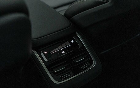 Volvo XC90 II рестайлинг, 2026 год, 12 750 000 рублей, 16 фотография