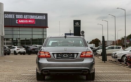 Mercedes-Benz E-Класс, 2011 год, 1 175 000 рублей, 5 фотография