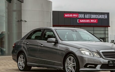 Mercedes-Benz E-Класс, 2011 год, 1 175 000 рублей, 7 фотография