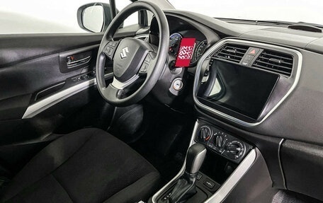 Suzuki SX4 II рестайлинг, 2021 год, 1 974 000 рублей, 10 фотография