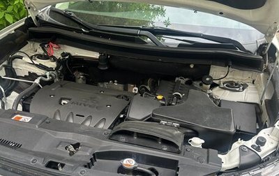 Mitsubishi Outlander III рестайлинг 3, 2015 год, 1 770 000 рублей, 1 фотография