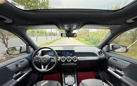 Mercedes-Benz GLB, 2022 год, 2 070 001 рублей, 14 фотография