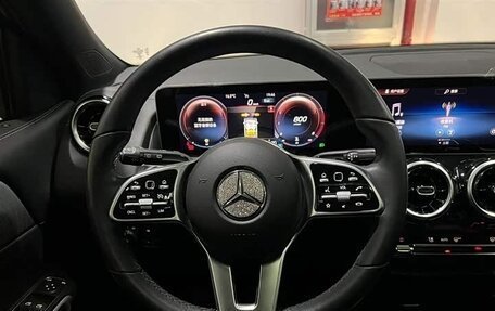 Mercedes-Benz GLB, 2022 год, 2 360 000 рублей, 8 фотография