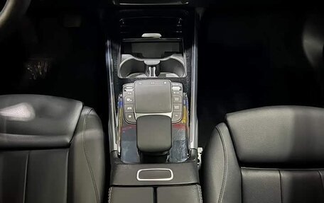 Mercedes-Benz GLB, 2022 год, 2 360 000 рублей, 7 фотография