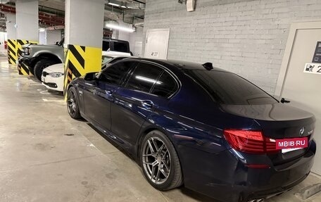 BMW 5 серия, 2013 год, 2 400 000 рублей, 4 фотография