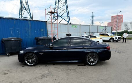 BMW 5 серия, 2013 год, 2 400 000 рублей, 14 фотография