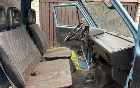 Volkswagen Transporter T3, 1985 год, 299 999 рублей, 8 фотография