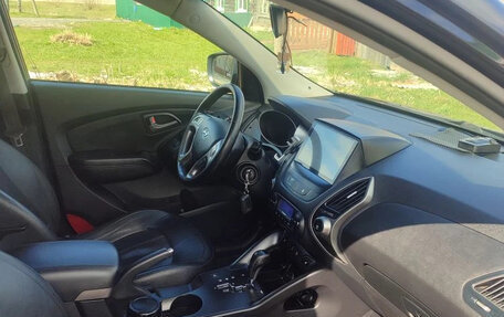 Hyundai ix35 I рестайлинг, 2015 год, 1 420 000 рублей, 4 фотография