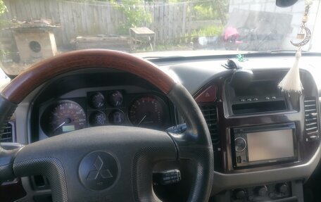Mitsubishi Montero III, 2000 год, 700 000 рублей, 5 фотография