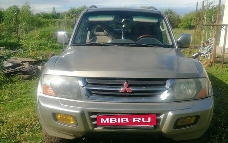 Mitsubishi Montero III, 2000 год, 700 000 рублей, 2 фотография