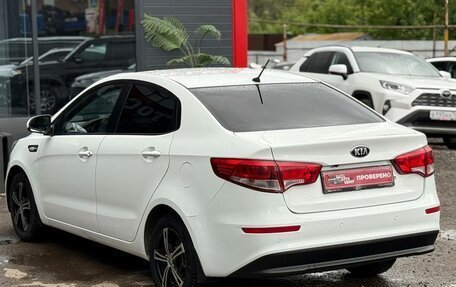 KIA Rio III рестайлинг, 2016 год, 900 000 рублей, 8 фотография