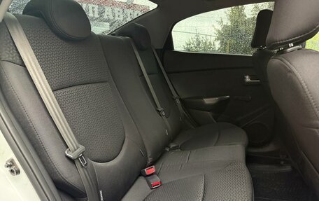 KIA Rio III рестайлинг, 2016 год, 900 000 рублей, 25 фотография