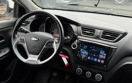 KIA Rio III рестайлинг, 2016 год, 900 000 рублей, 29 фотография