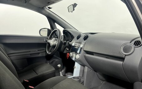 Mitsubishi Colt VI рестайлинг, 2005 год, 300 000 рублей, 9 фотография