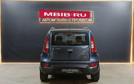 KIA Soul I рестайлинг, 2013 год, 865 000 рублей, 3 фотография