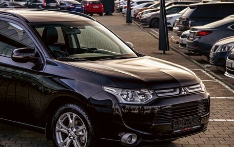 Mitsubishi Outlander III рестайлинг 3, 2014 год, 1 255 000 рублей, 8 фотография