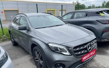 Mercedes-Benz GLA, 2019 год, 2 999 000 рублей, 3 фотография