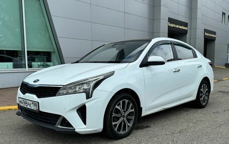 KIA Rio IV, 2020 год, 1 620 000 рублей, 2 фотография