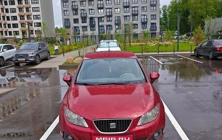 SEAT Ibiza IV рестайлинг 2, 2011 год, 550 000 рублей, 1 фотография