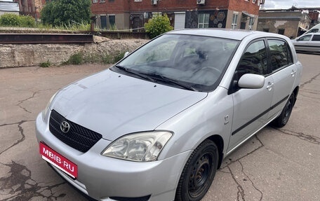 Toyota Corolla, 2004 год, 650 000 рублей, 1 фотография