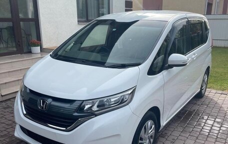 Honda Freed II, 2019 год, 1 250 000 рублей, 6 фотография
