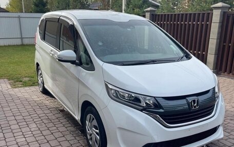 Honda Freed II, 2019 год, 1 250 000 рублей, 4 фотография
