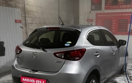 Mazda Demio IV, 2016 год, 1 300 000 рублей, 4 фотография