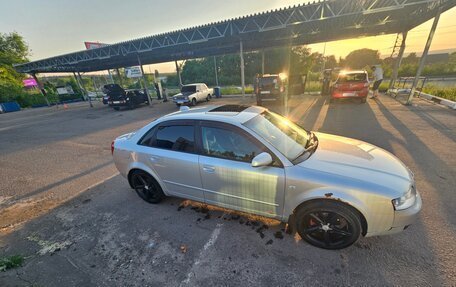 Audi A4, 2004 год, 560 000 рублей, 3 фотография