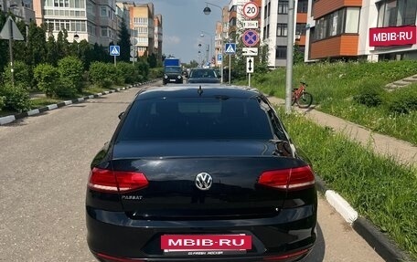 Volkswagen Passat B8 рестайлинг, 2019 год, 1 670 000 рублей, 4 фотография