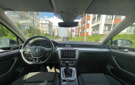 Volkswagen Passat B8 рестайлинг, 2019 год, 1 670 000 рублей, 11 фотография