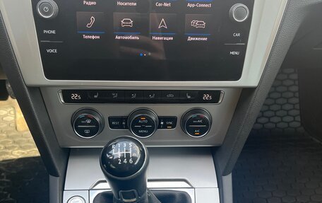 Volkswagen Passat B8 рестайлинг, 2019 год, 1 670 000 рублей, 14 фотография