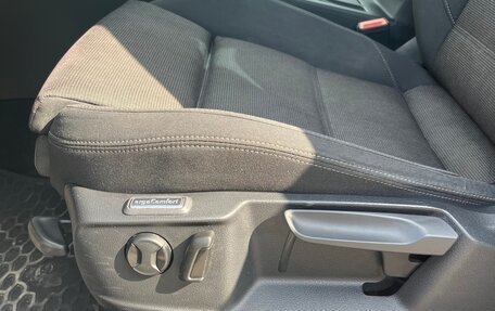 Volkswagen Passat B8 рестайлинг, 2019 год, 1 670 000 рублей, 18 фотография