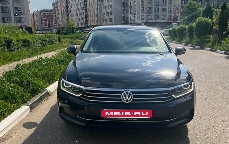 Volkswagen Passat B8 рестайлинг, 2019 год, 1 670 000 рублей, 8 фотография