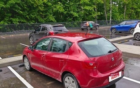 SEAT Ibiza IV рестайлинг 2, 2011 год, 550 000 рублей, 11 фотография