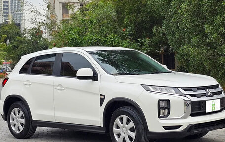 Mitsubishi ASX I рестайлинг, 2022 год, 2 040 000 рублей, 3 фотография