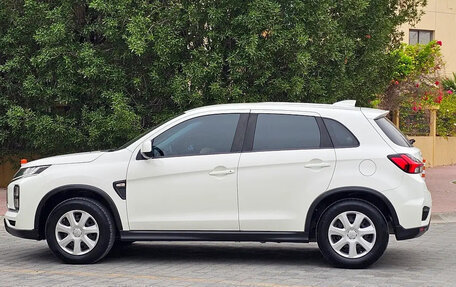 Mitsubishi ASX I рестайлинг, 2022 год, 2 040 000 рублей, 9 фотография