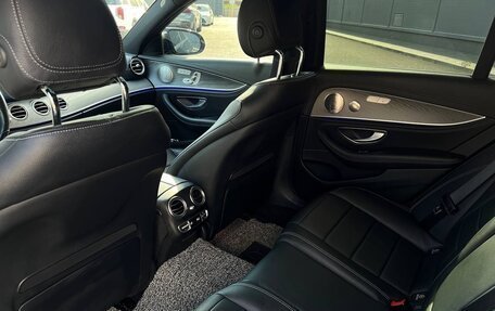 Mercedes-Benz E-Класс, 2021 год, 5 300 000 рублей, 17 фотография