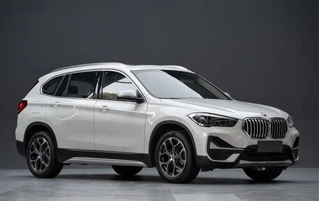 BMW X1, 2022 год, 2 400 000 рублей, 4 фотография