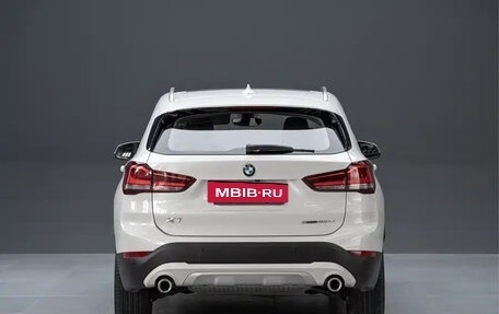 BMW X1, 2022 год, 2 400 000 рублей, 8 фотография