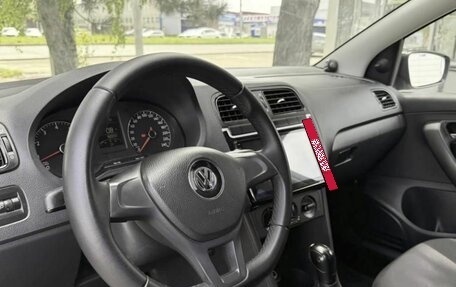 Volkswagen Polo VI (EU Market), 2016 год, 930 000 рублей, 13 фотография