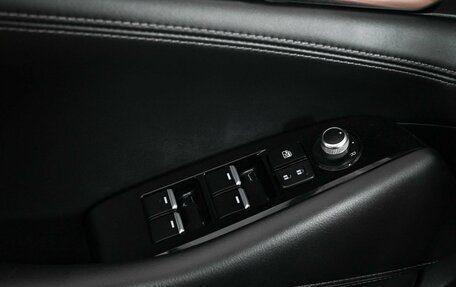 Mazda 6, 2019 год, 2 270 000 рублей, 17 фотография