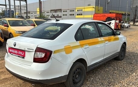 Skoda Rapid I, 2019 год, 900 000 рублей, 2 фотография