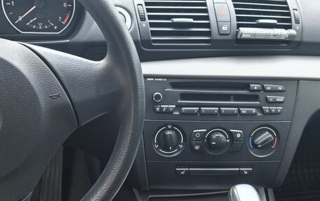 BMW 1 серия, 2009 год, 1 050 000 рублей, 6 фотография
