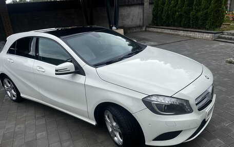 Mercedes-Benz A-Класс, 2014 год, 1 510 000 рублей, 3 фотография
