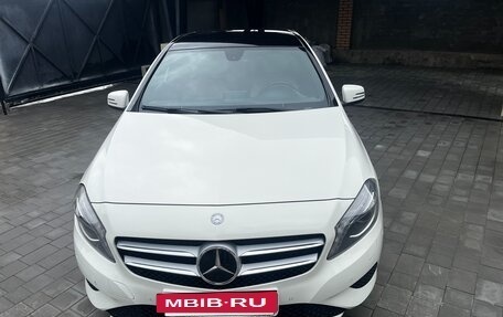Mercedes-Benz A-Класс, 2014 год, 1 510 000 рублей, 2 фотография