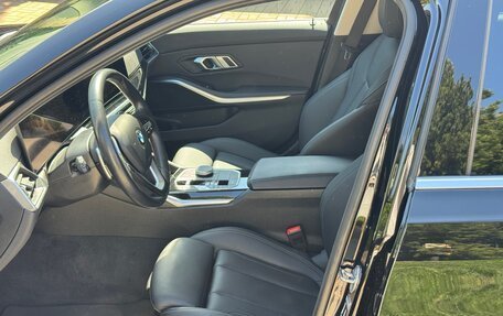 BMW 3 серия, 2022 год, 3 700 000 рублей, 9 фотография