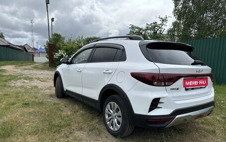 KIA Rio IV, 2021 год, 2 000 000 рублей, 2 фотография