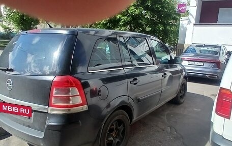 Opel Zafira B, 2011 год, 530 000 рублей, 3 фотография