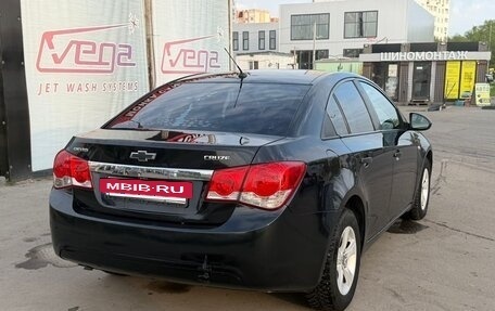 Chevrolet Cruze II, 2011 год, 550 000 рублей, 4 фотография